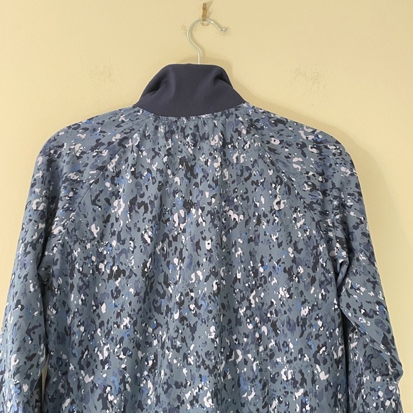 Athleta Brooklyn Bomber Jacket II Navy Blue Camo Full Zip Lined Stretch size XS - Picture 5 of 11